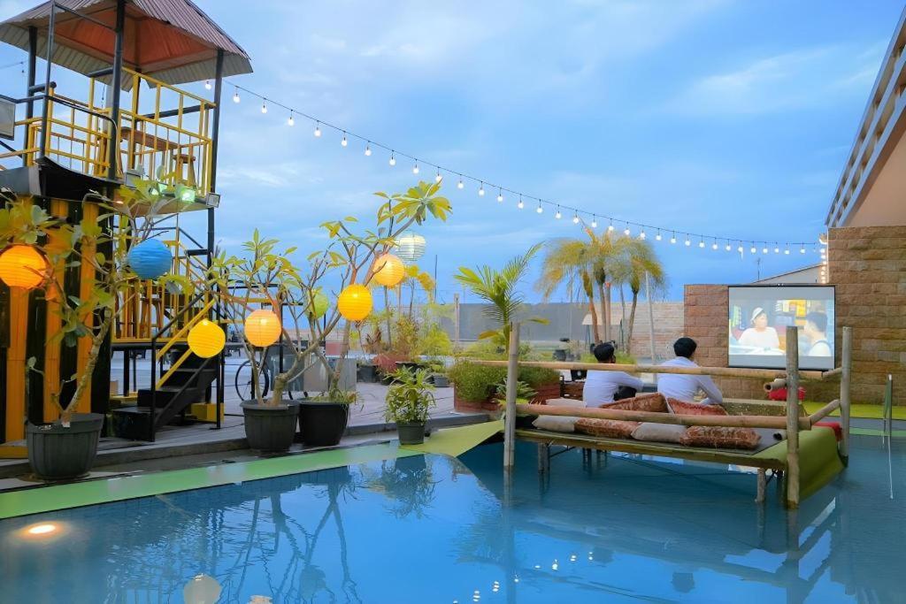 Banjarbaru Grand Qin Hotel מראה חיצוני תמונה
