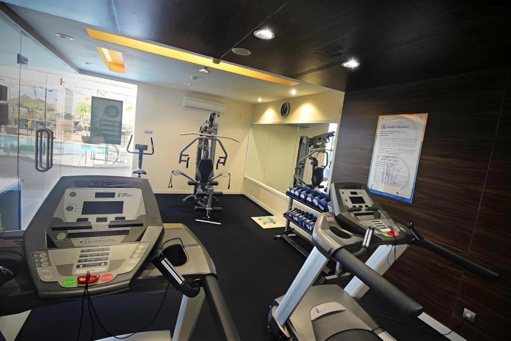 Banjarbaru Grand Qin Hotel מראה חיצוני תמונה